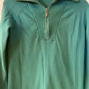 Eddie Bauer Sweayshirt